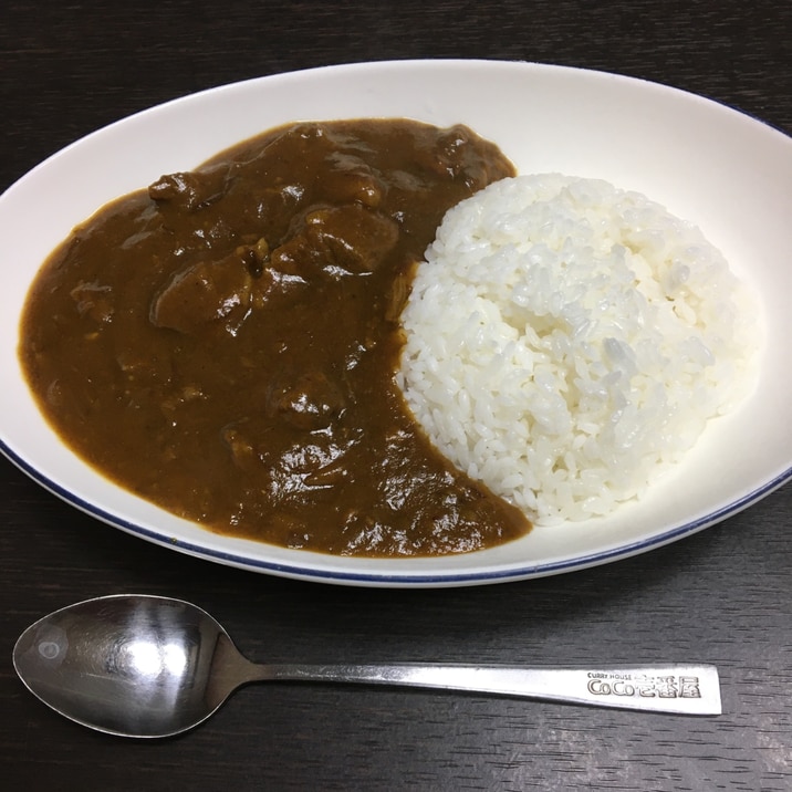 牛すじカレー